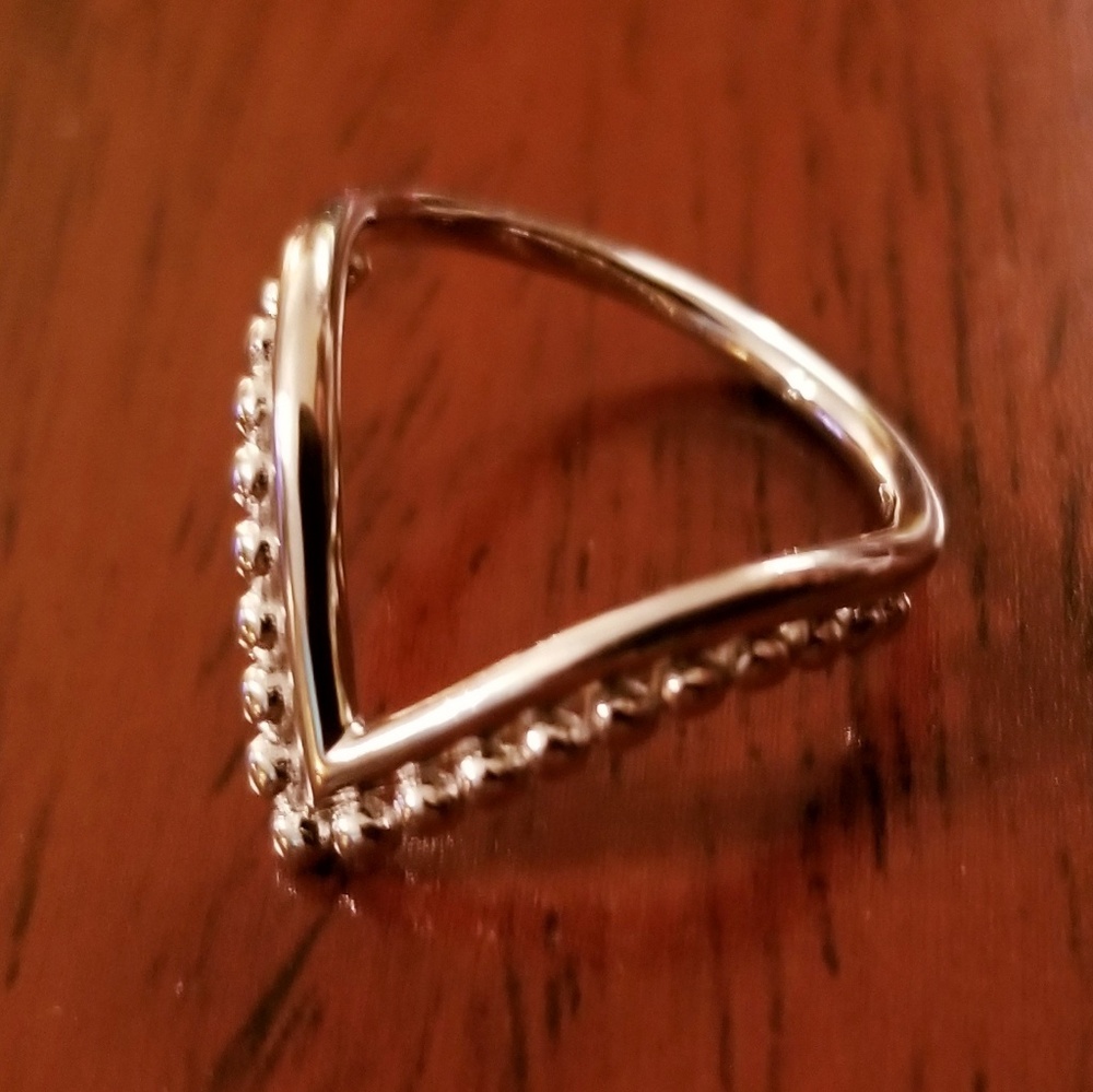 Sterling Silver V Shape Bead Ring - image 1